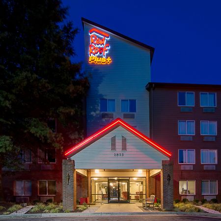Red Roof Inn Plus Raleigh Downtown Ncsu Conv Center Exterior photo